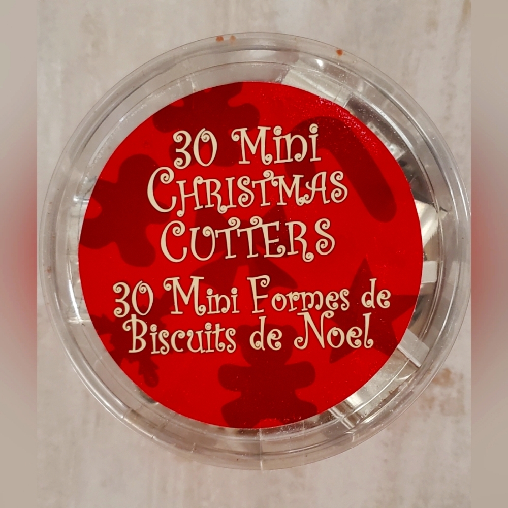 30 Mini Christmas Cookie Cutters